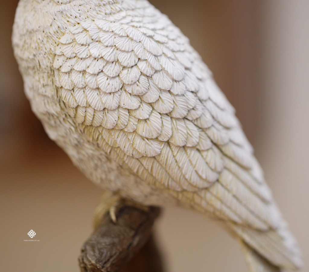 Tượng đồng vẹt mào hướng dương