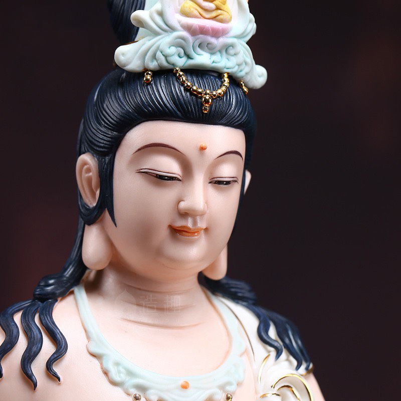 Tượng gốm Quán Tự Tại Bồ tát dòng chảy liên hoa