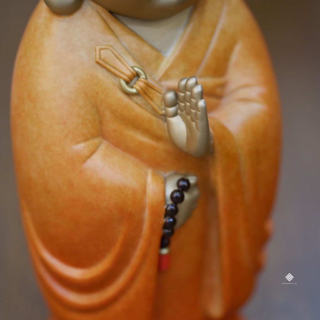 Tượng đồng tiểu hoà thượng tâm an