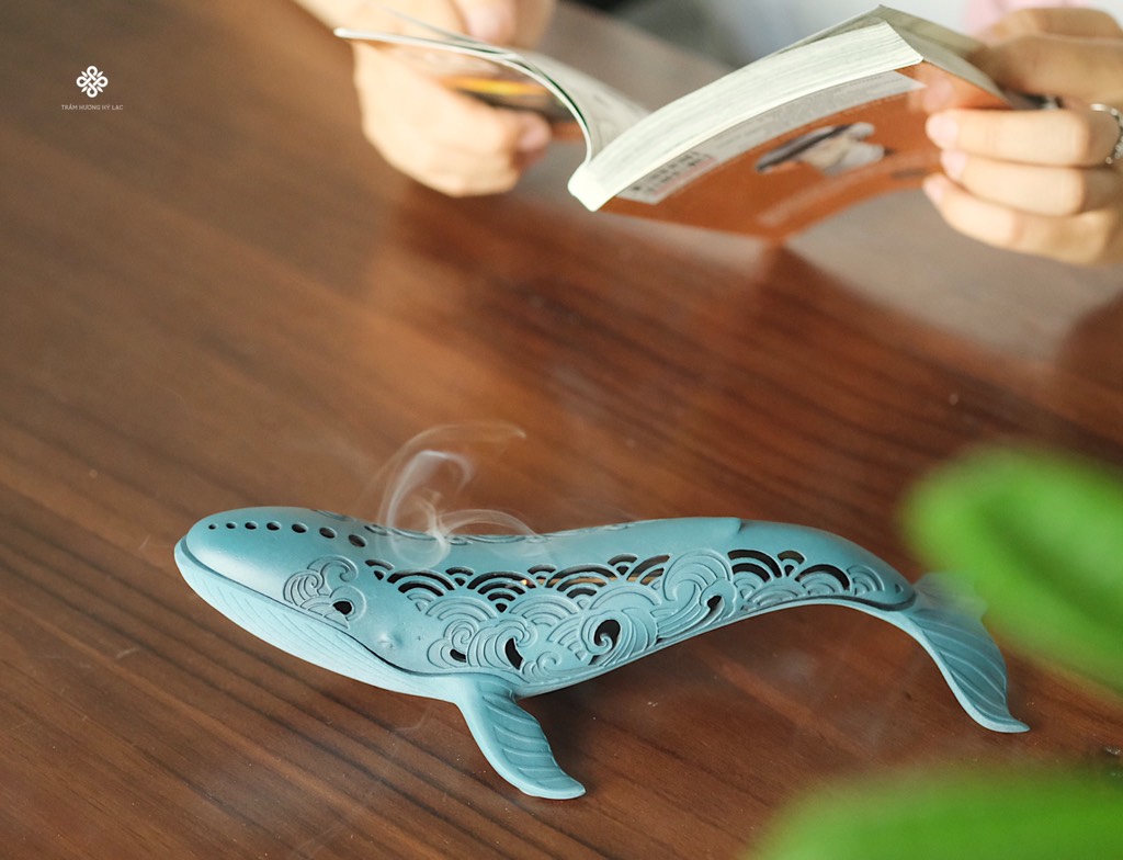 Lư đồng huyền thoại biển khơi xanh dương