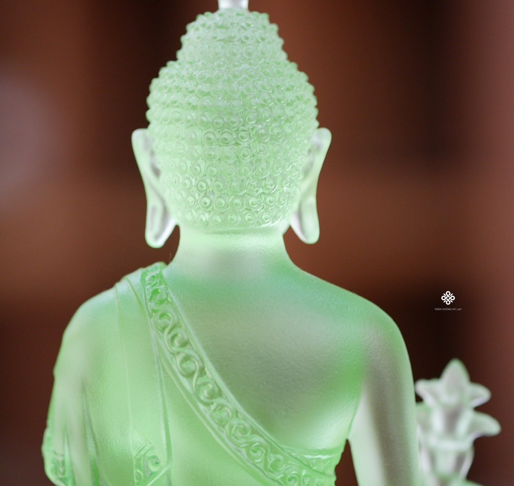 Tượng Đức Phật Dược Sư liên hoa lưu ly xanh lá