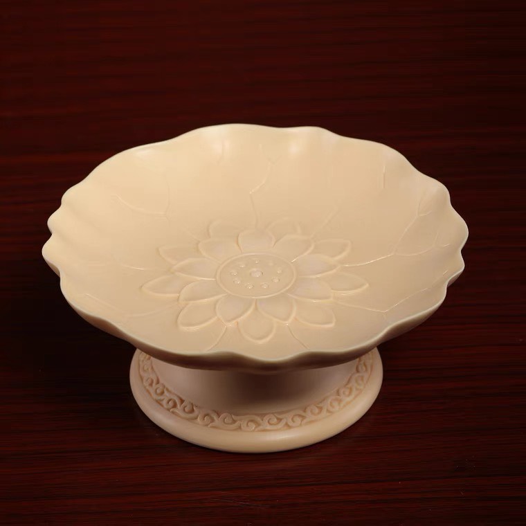 Đĩa bồng hoa sen sứ vàng 22cm