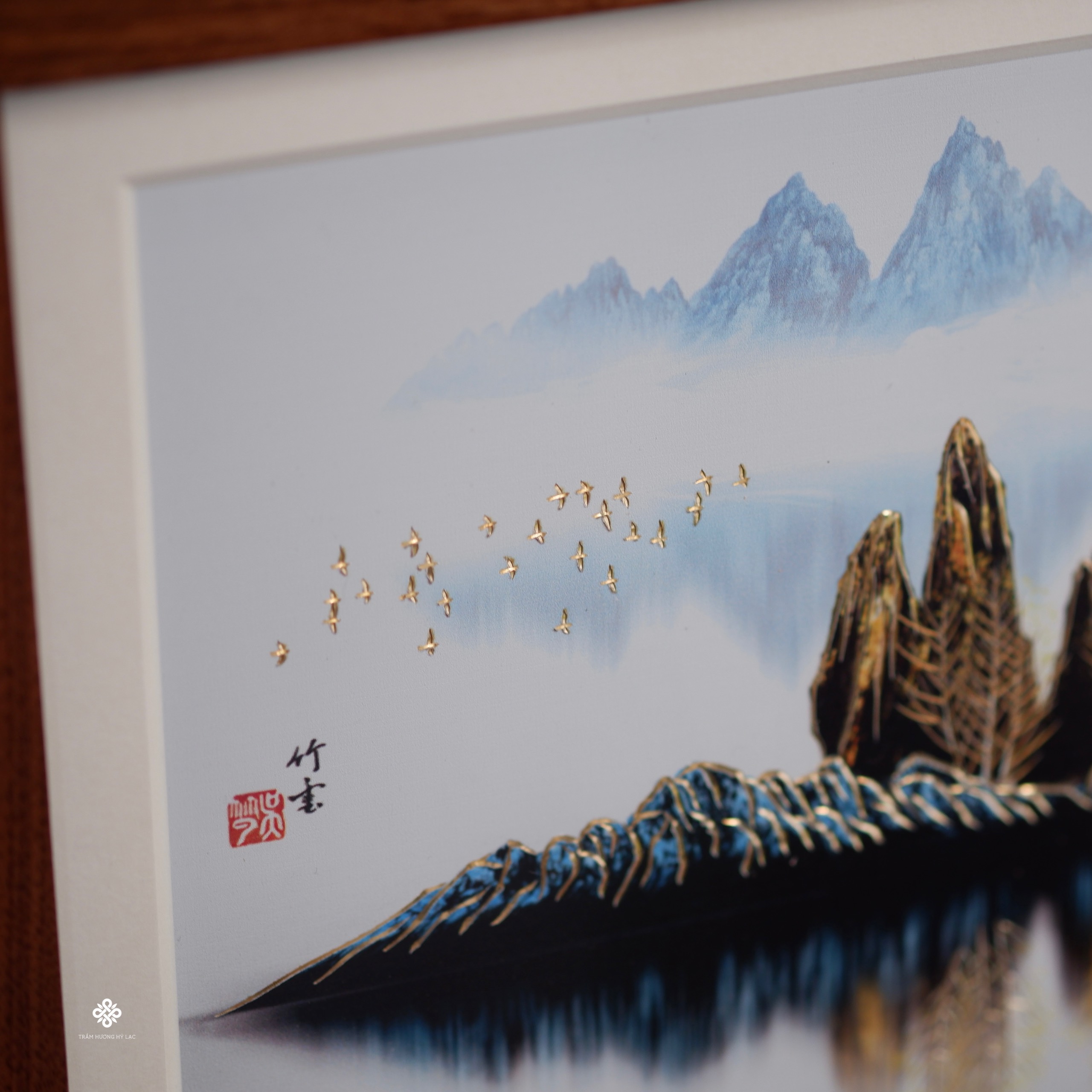 Tranh đồng khắc tay để bàn Khung trời thanh an