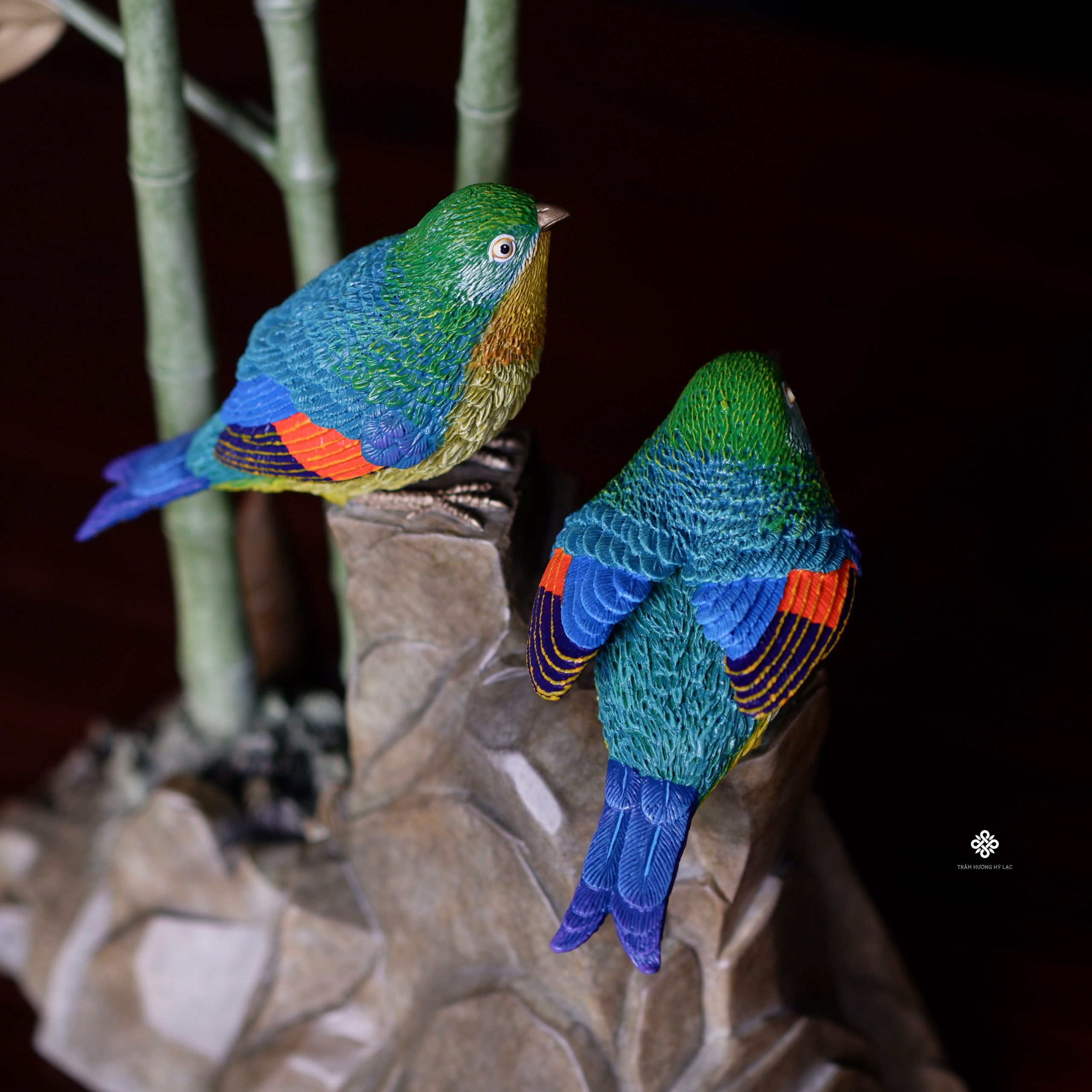 Tượng đồng uyên ương thanh trúc