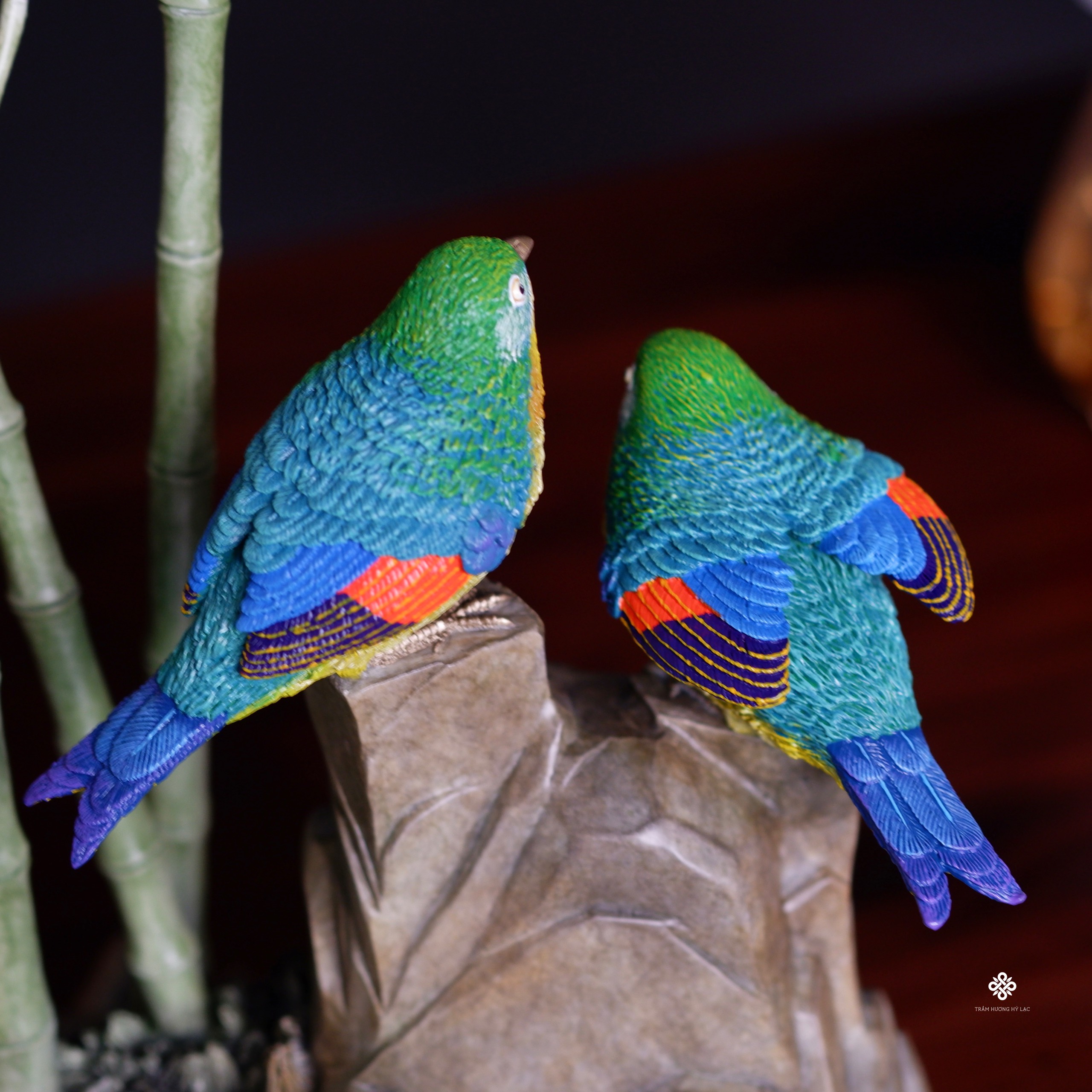 Tượng đồng uyên ương thanh trúc