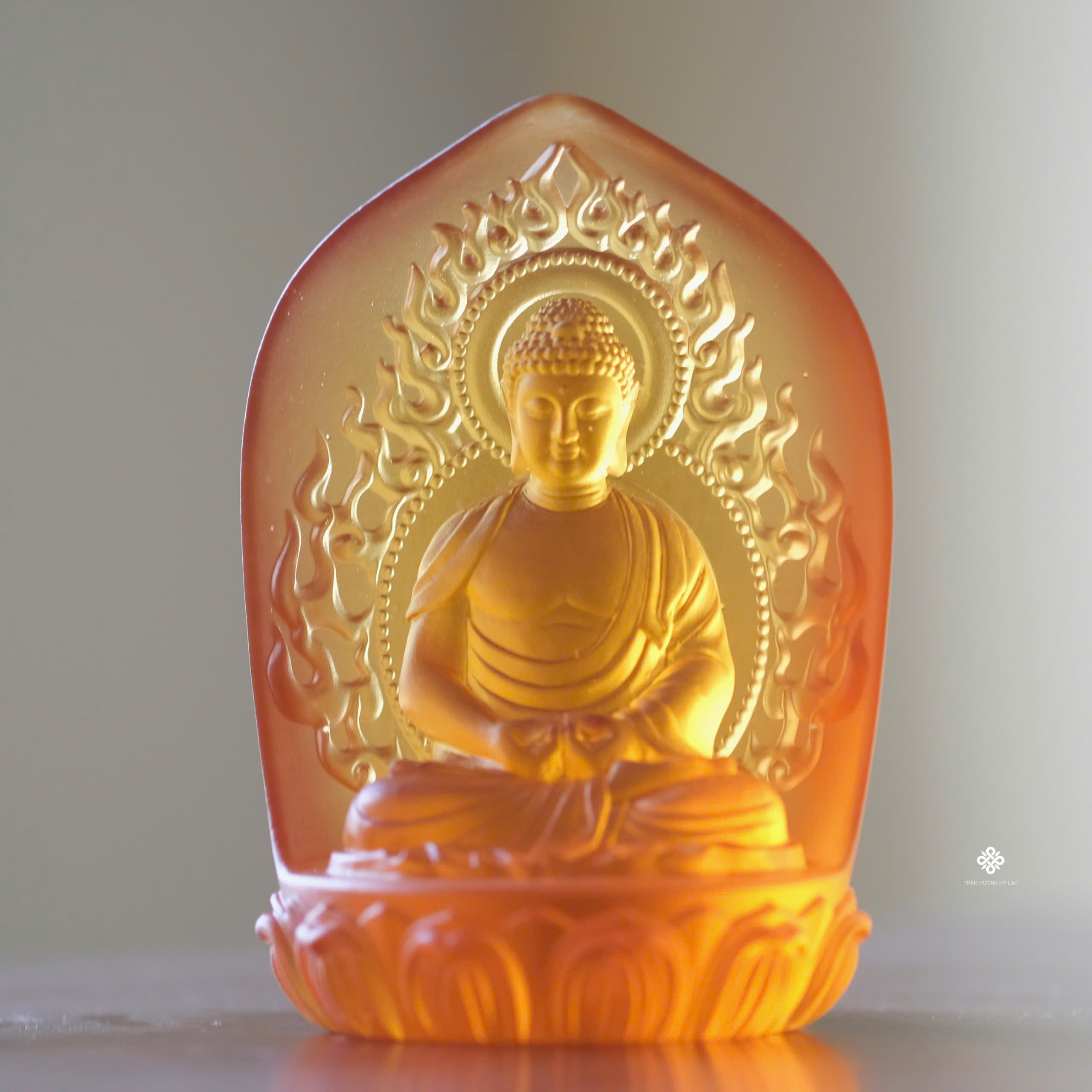 Tượng Phật A Di Đà lưu ly vàng 10cm