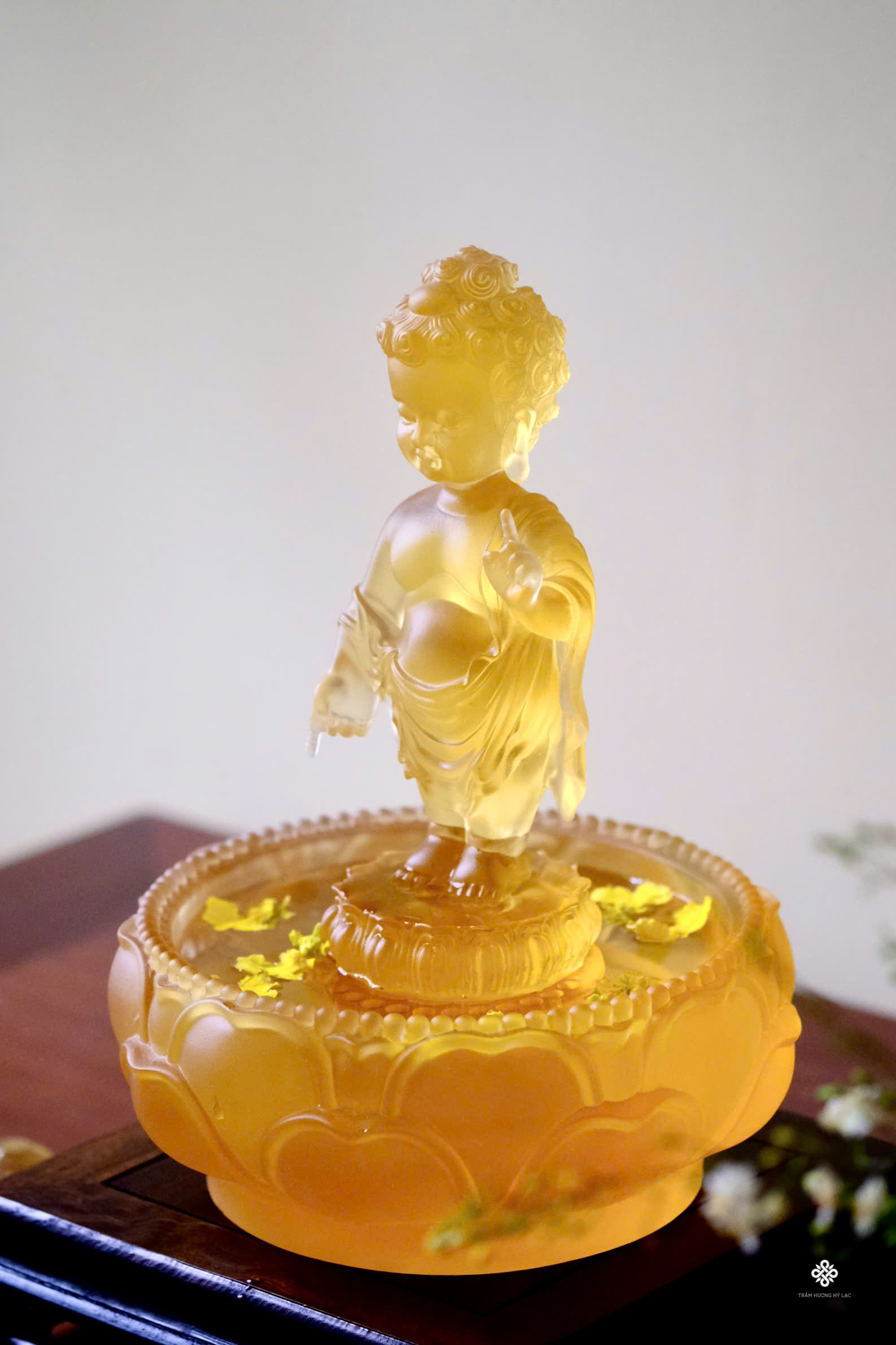 Bộ tắm Phật Đản Sanh lưu ly vàng 27.5cm