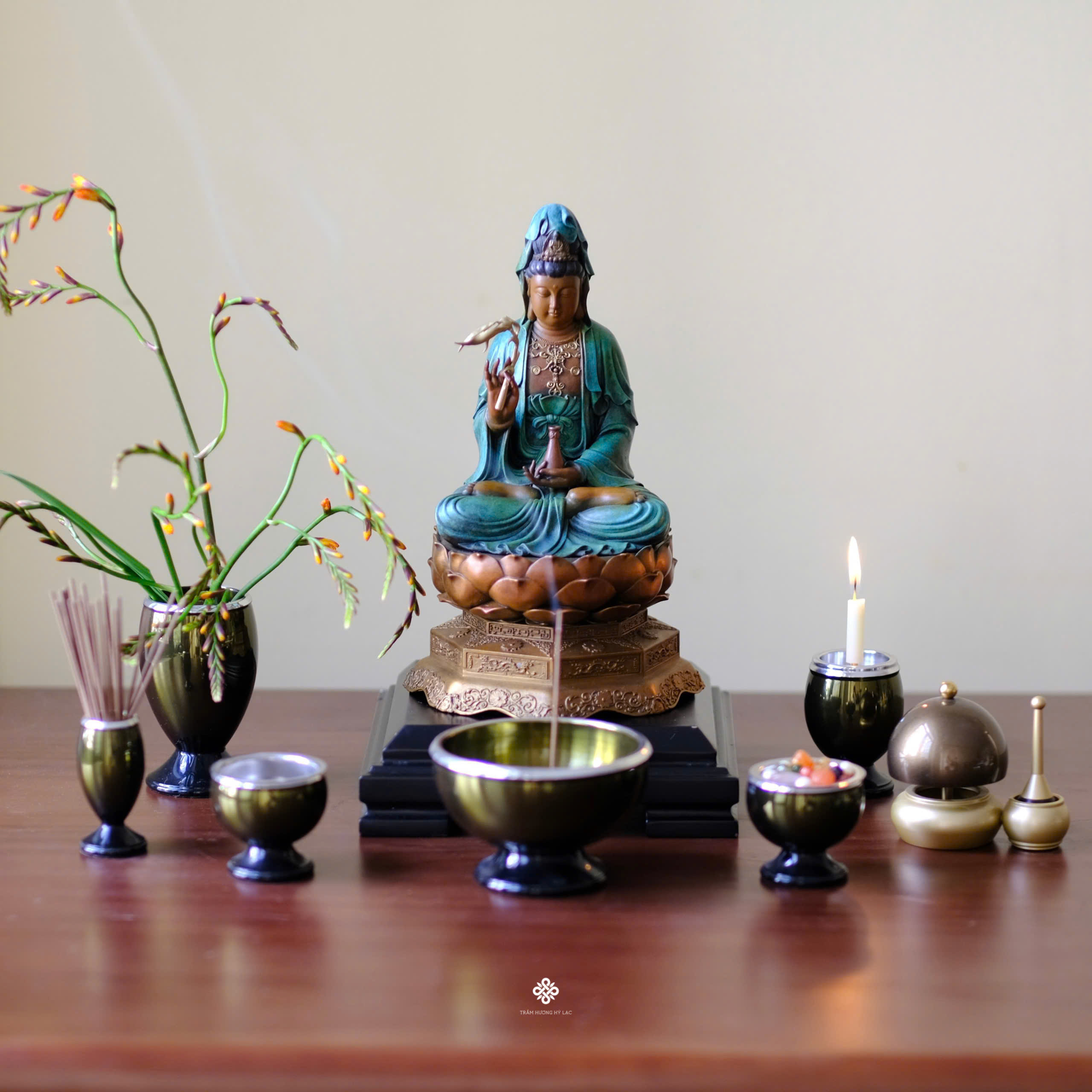 Tượng đồng Quan Âm Bồ tát 23.8cm