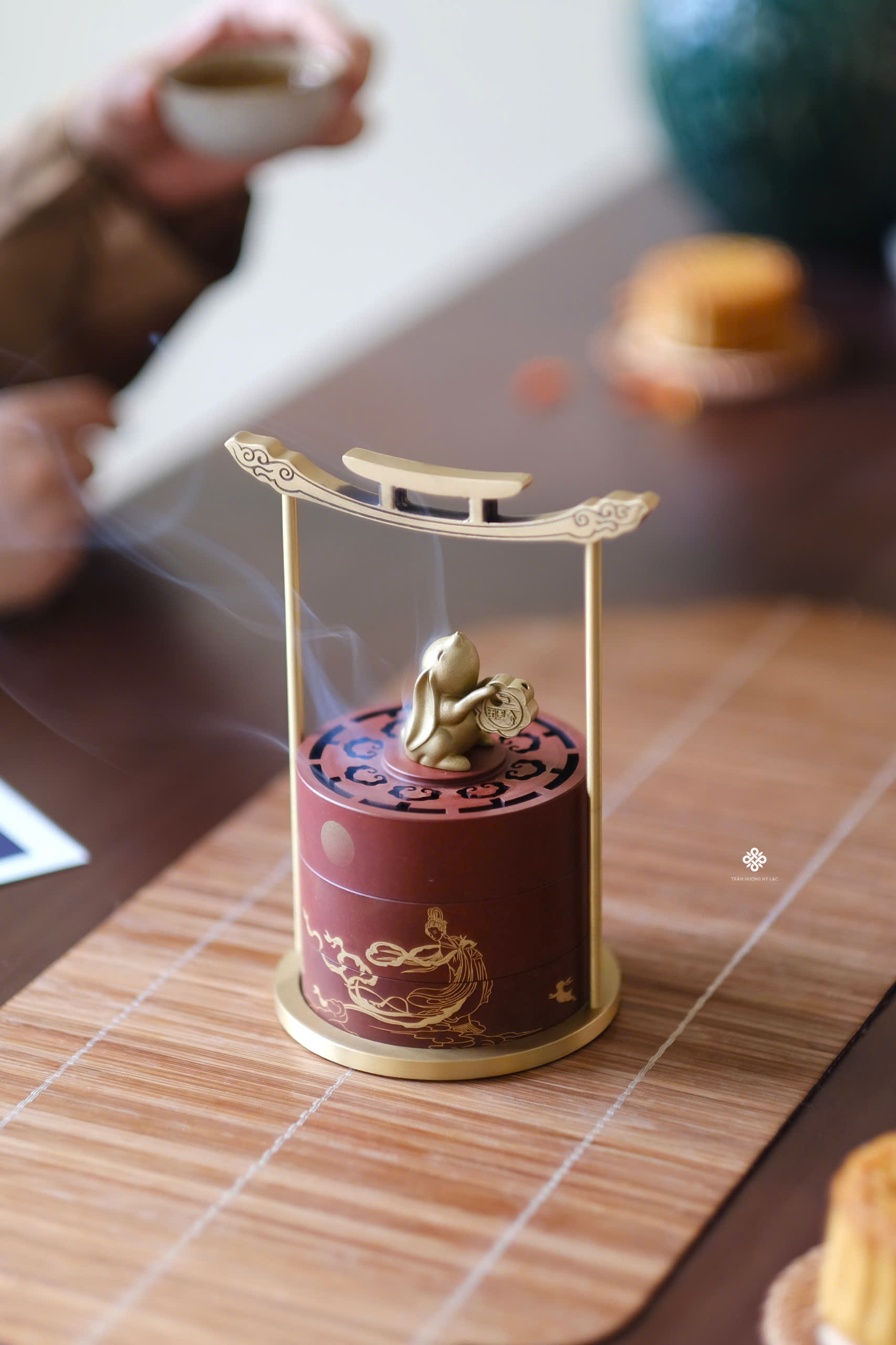 Bộ quà tặng thưởng trầm Nguyệt Viên