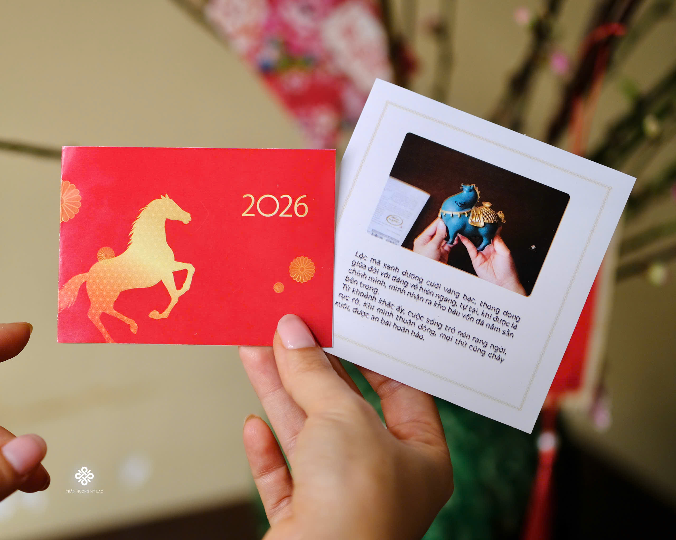 Bộ quà tặng thưởng trầm Kim Mã