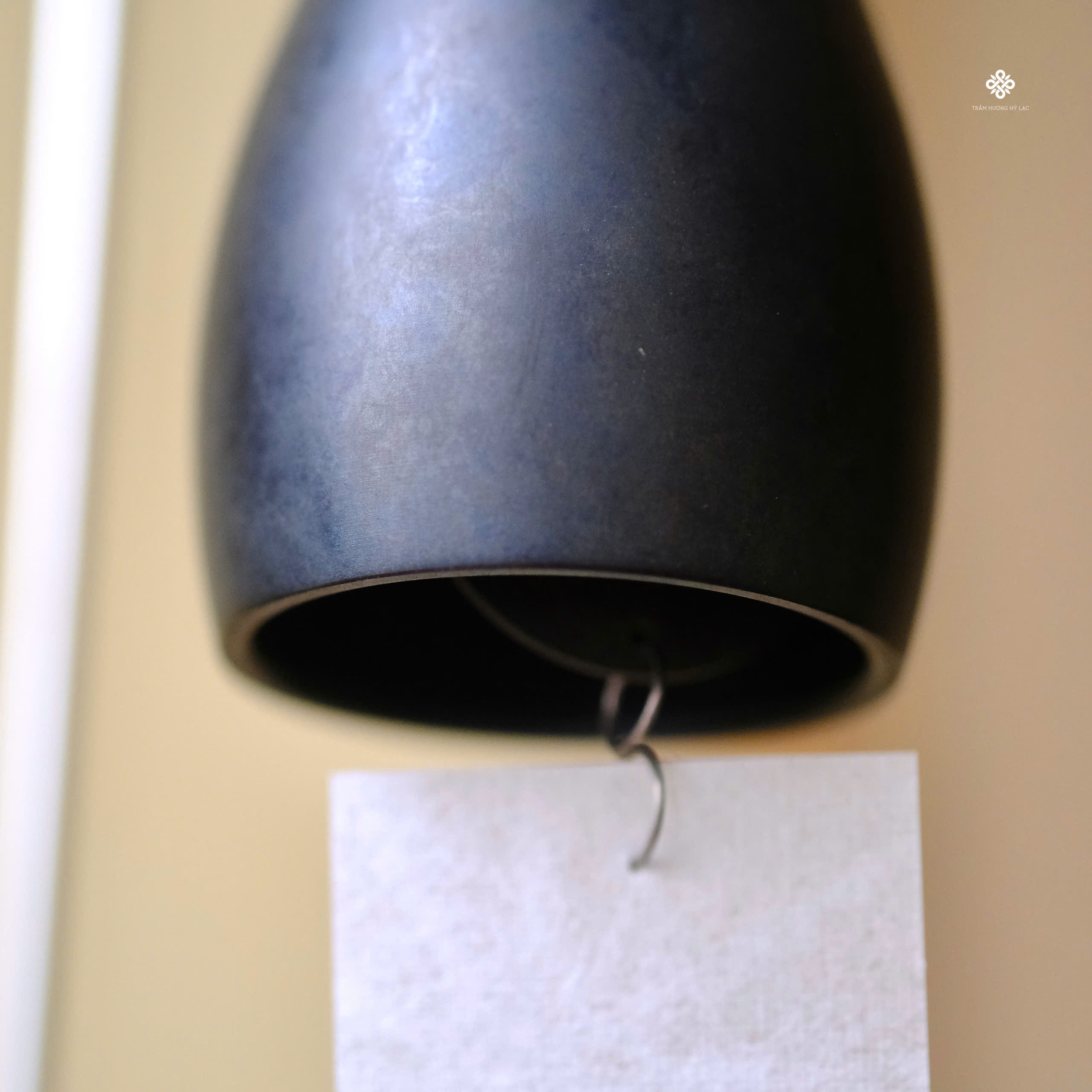 Chuông gió Shizuku đen nhung