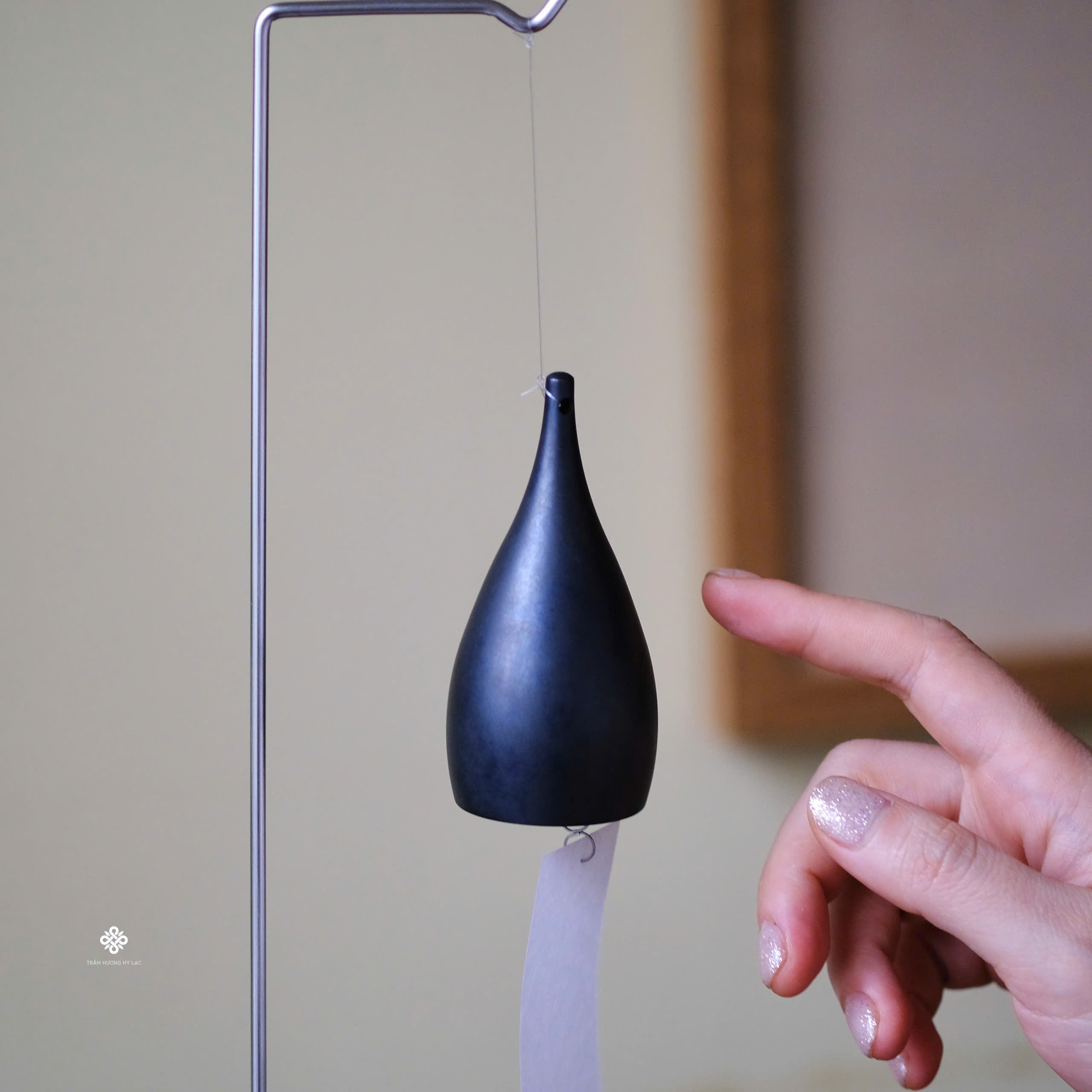 Chuông gió Shizuku đen nhung