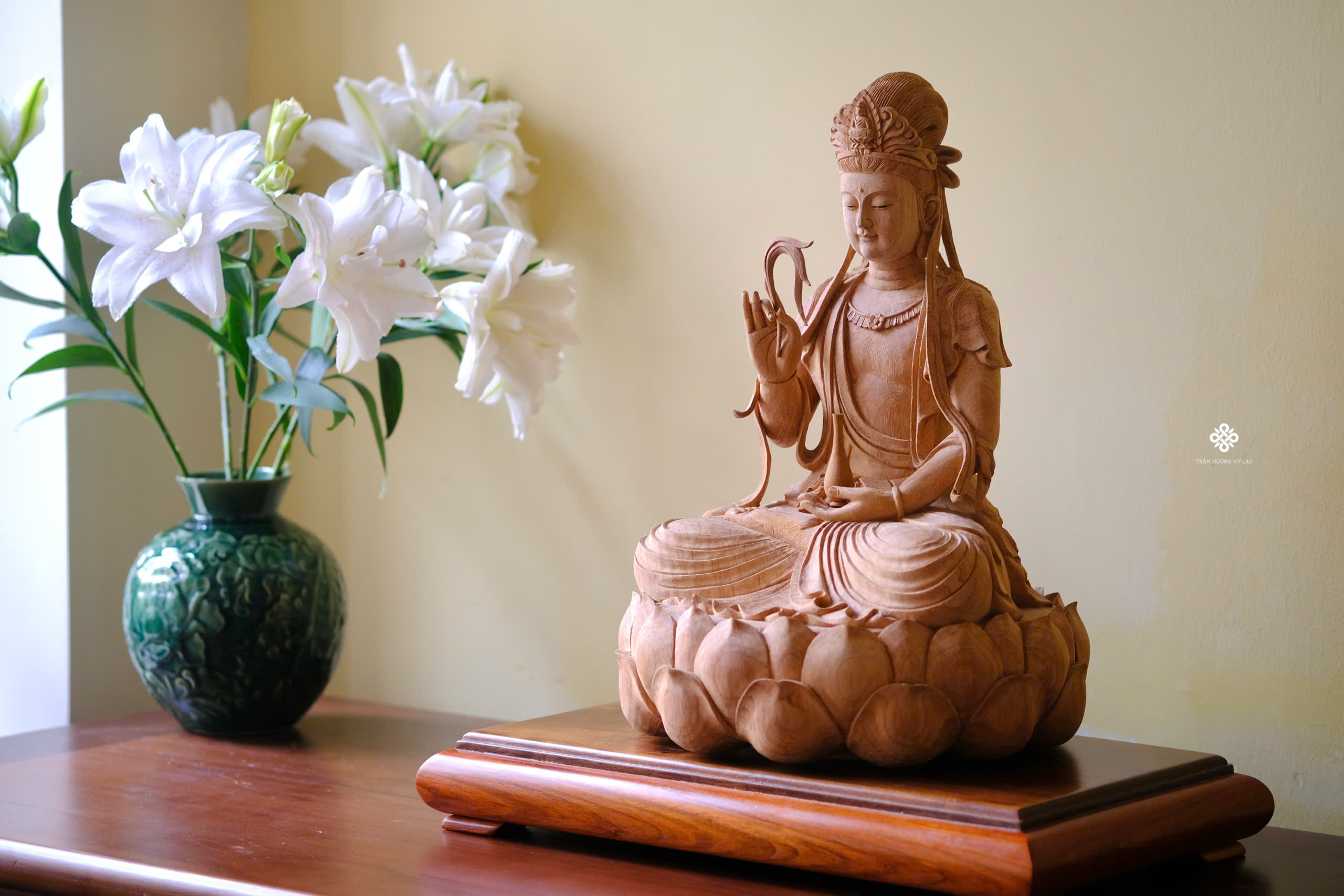 Tượng Quan Âm Bồ Tát gỗ gõ 45cm