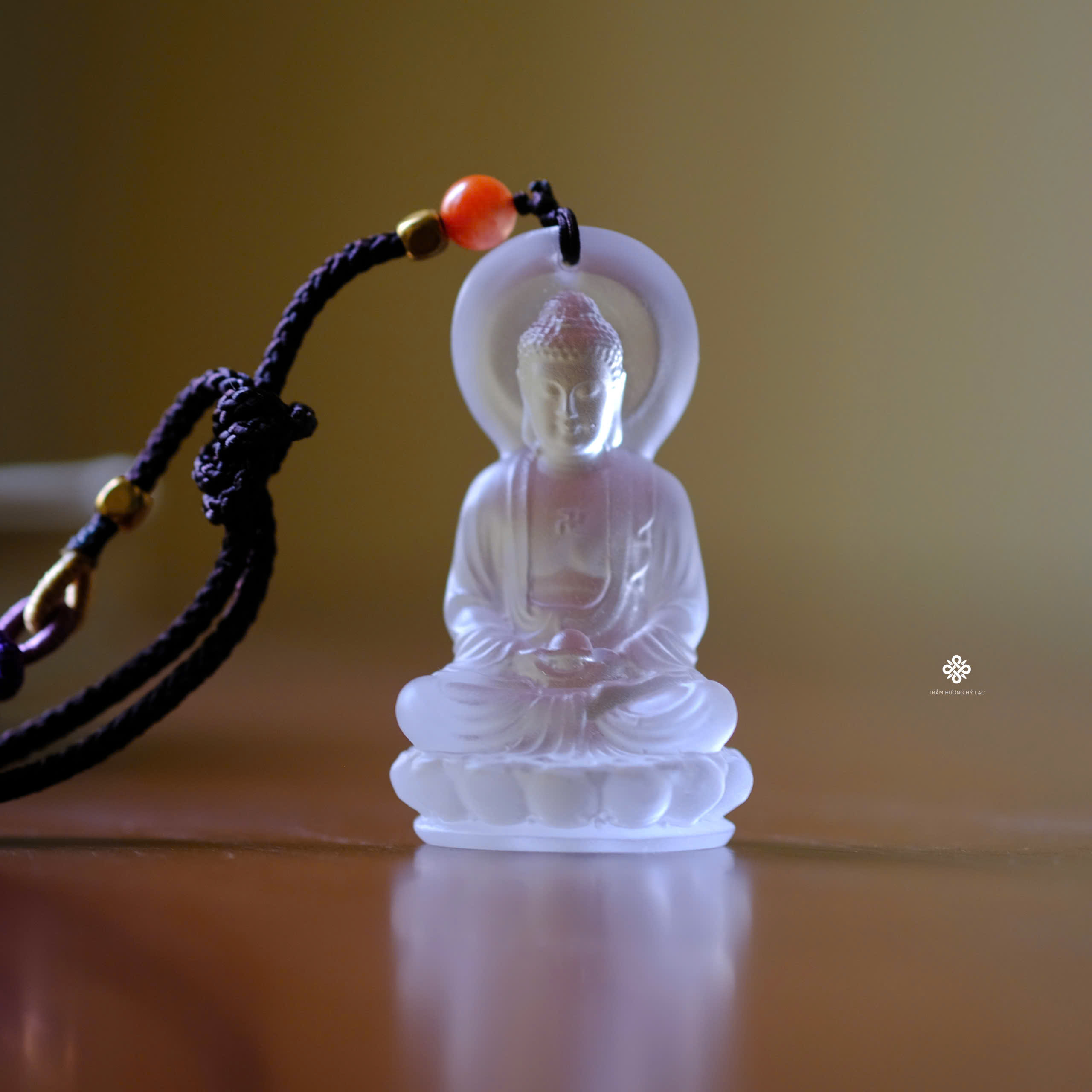 Mặt dây Đức Phật Thích Ca lưu ly trắng