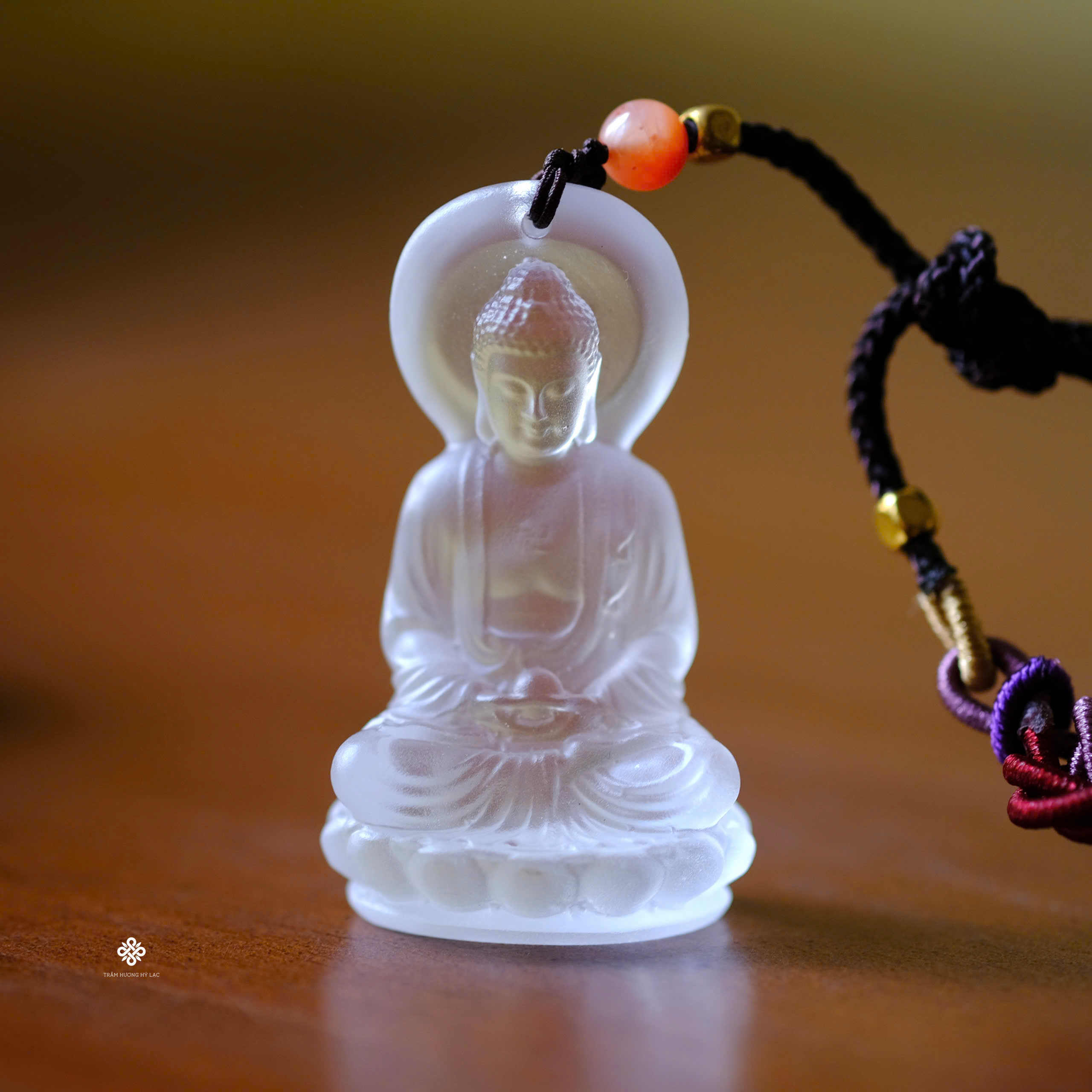 Mặt dây Đức Phật Thích Ca lưu ly trắng