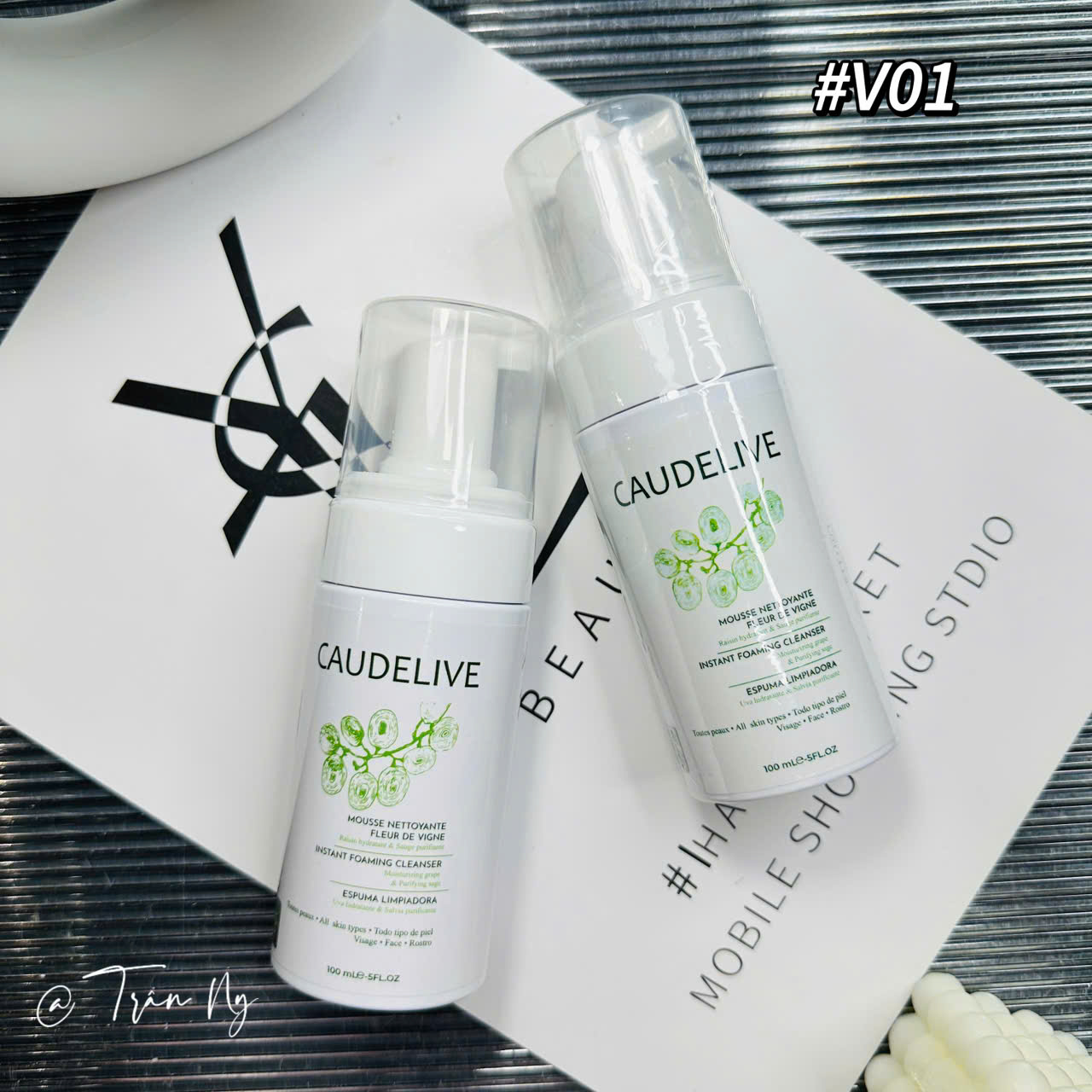 Bọt vệ sinh mi Caudelive