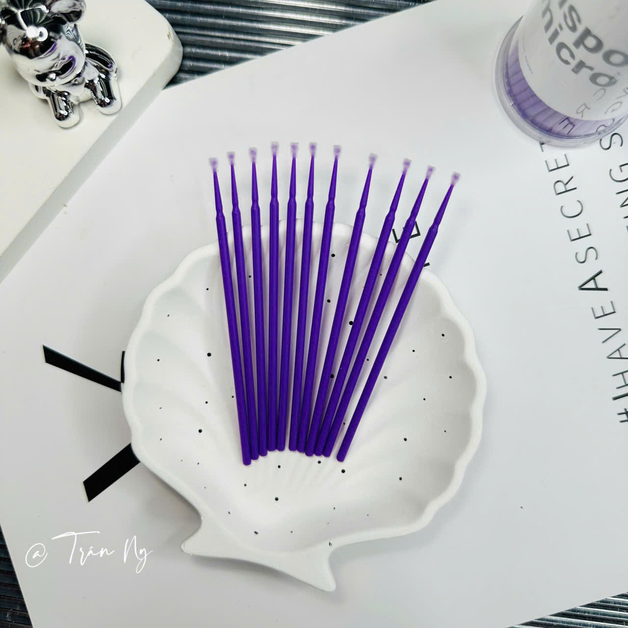 Hủ 100 tăm tháo mi