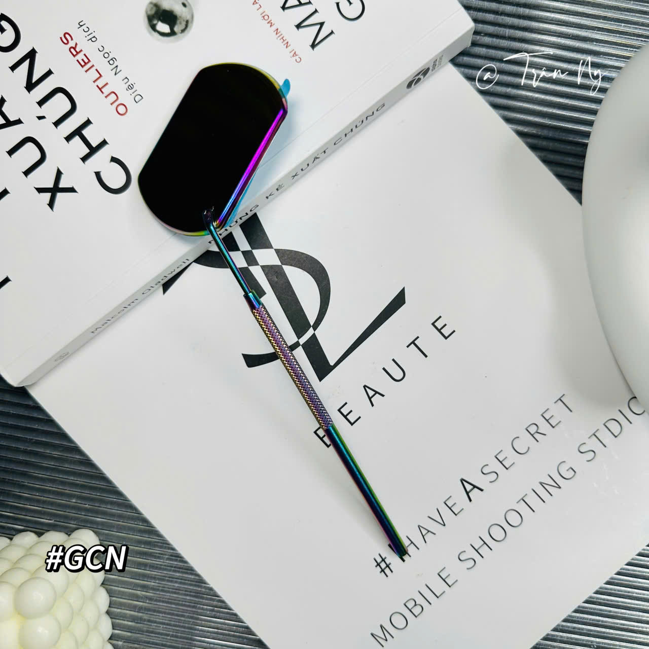 Gương nối mi chữ nhật