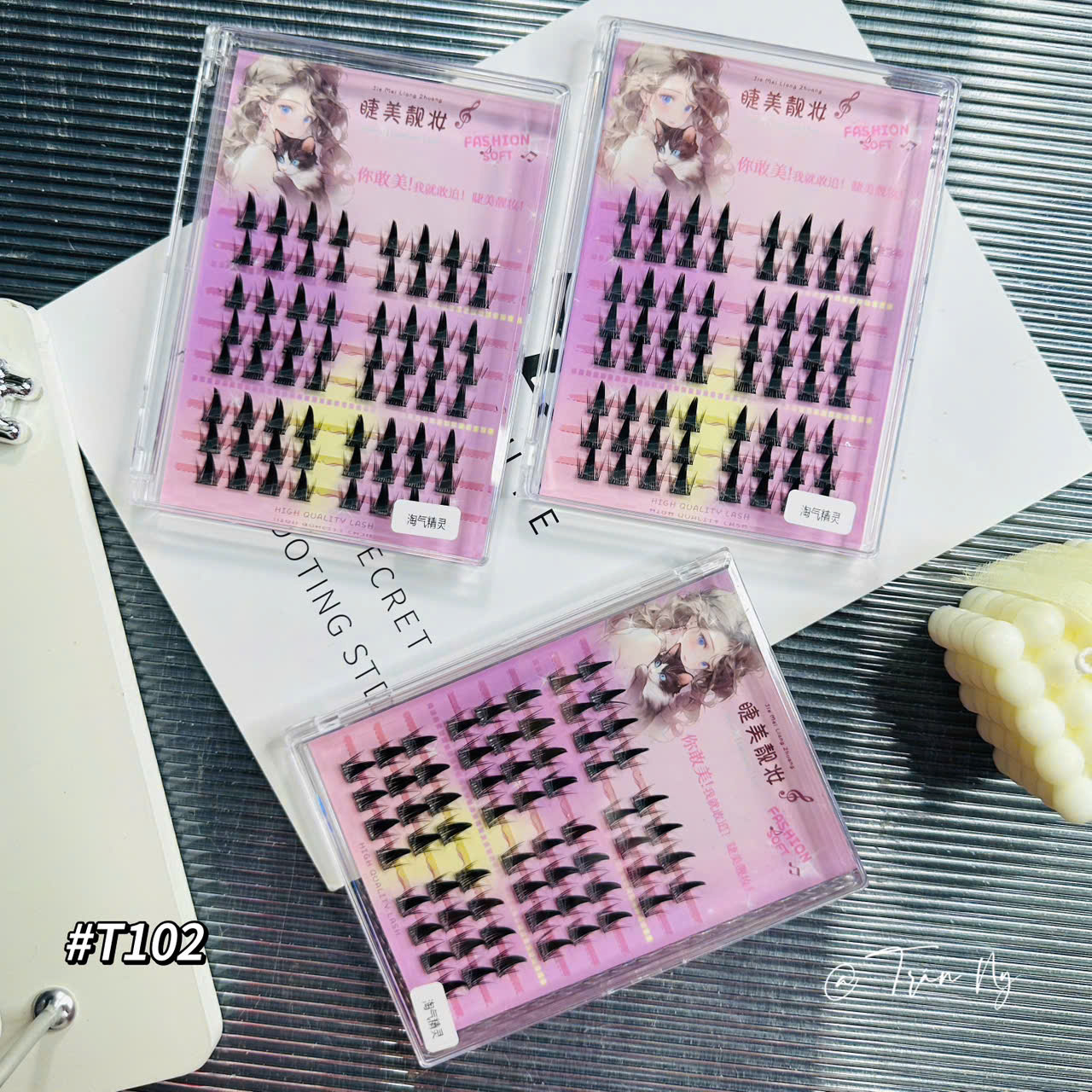 Mi truyện tranh mắt em bé