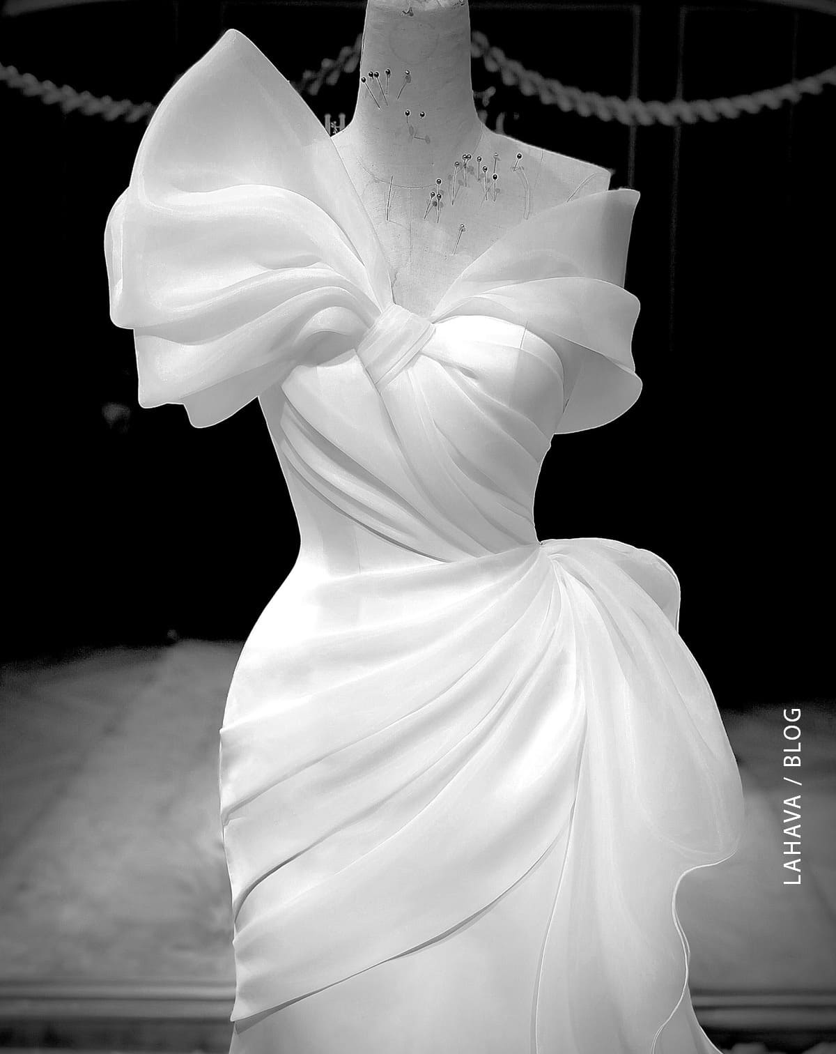 Custommade Minimalist wedding dress tailor shop LAHAVA