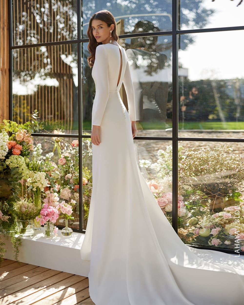 May váy áo cưới sang trọng, thanh lịch, thiết kế riêng - Nicole Bridal