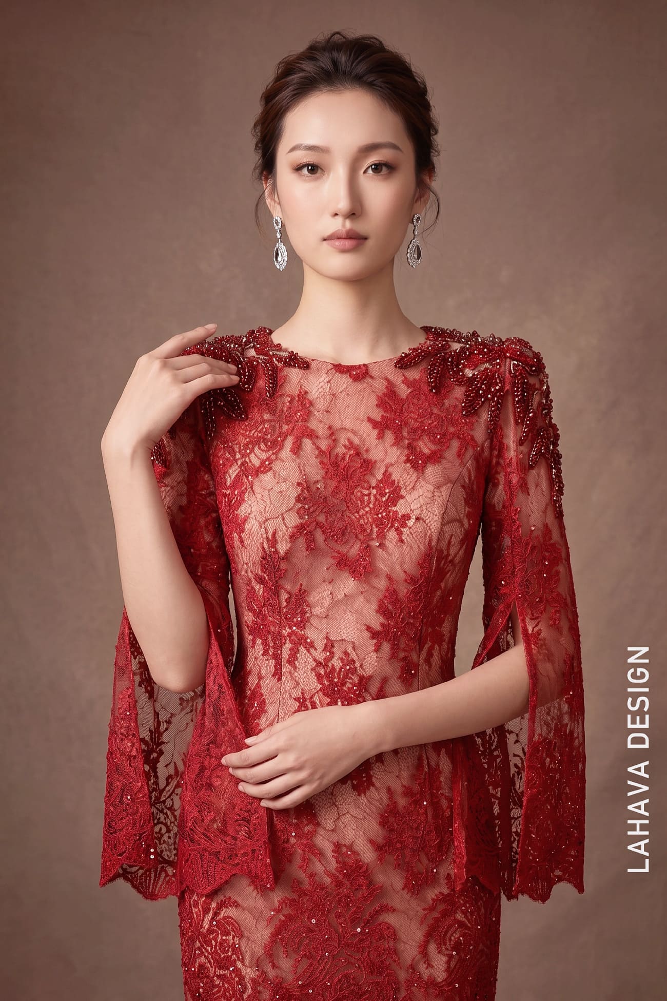 Đầm Dạ Hội Dáng Đuôi Cá Ren Đỏ Cao Cấp Phối Tay Xẻ Cách Điệu