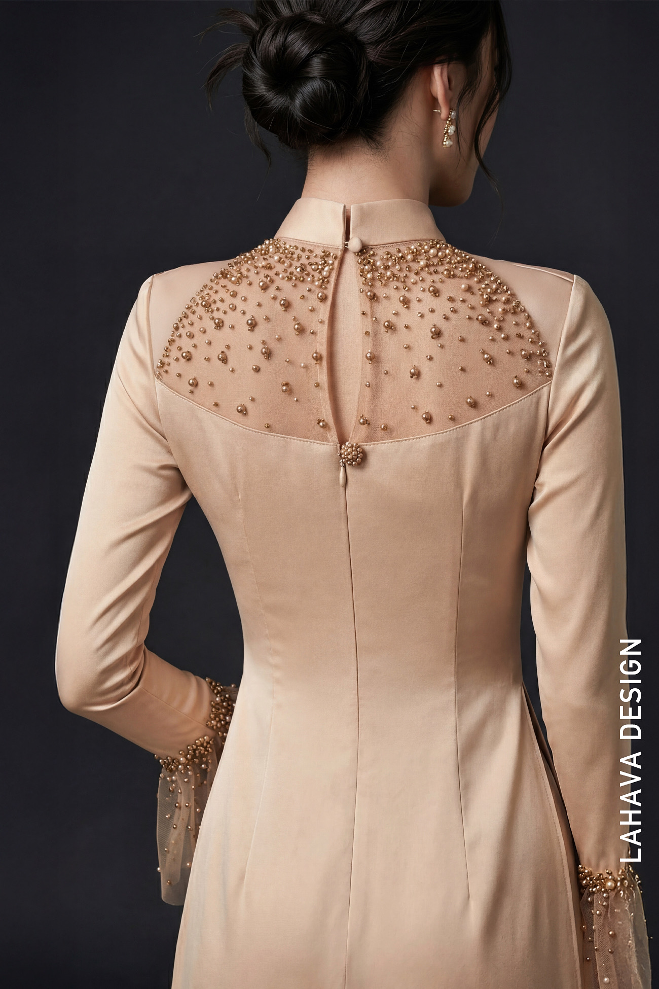 Áo Dài Dự Tiệc Satin Màu Be Đính Kết Hạt Cườm Tinh Tế