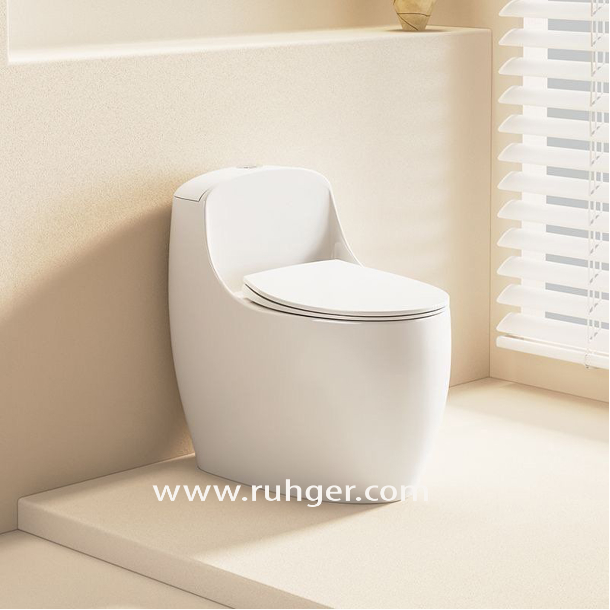 Hình ảnh thực tế bồn cầu CR6666 sau khi lắp đặt, mang đến không gian phòng tắm hiện đại, tiện nghi