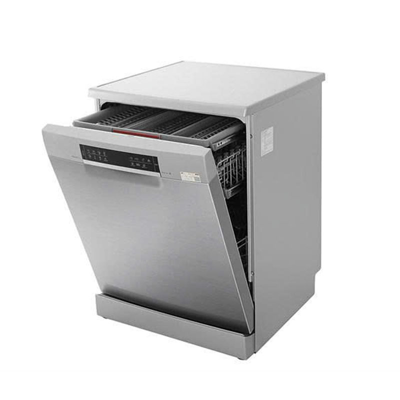 Khoang rửa rộng rãi của máy rửa bát Bosch SMS6ECI93E 13 bộ