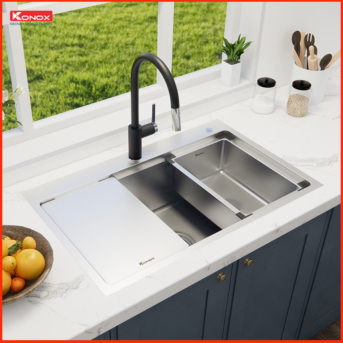 Thiết kế gờ hạ bậc của chậu rửa bát Konox KN8151TS giúp tích hợp phụ kiện đa năng