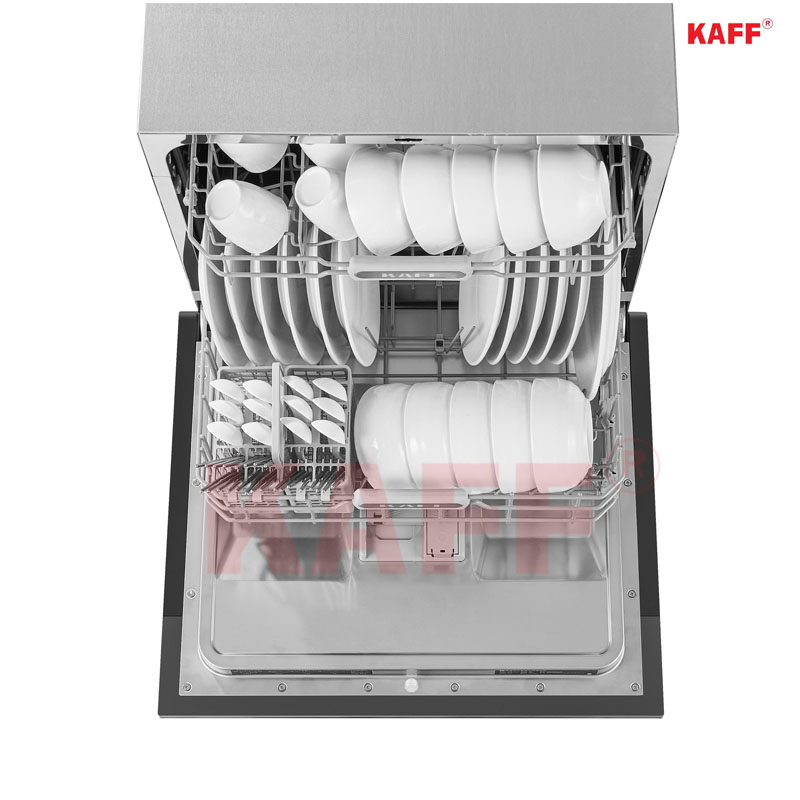 Khoang rửa rộng, sức chứa 12 bộ đồ ăn Châu Âu