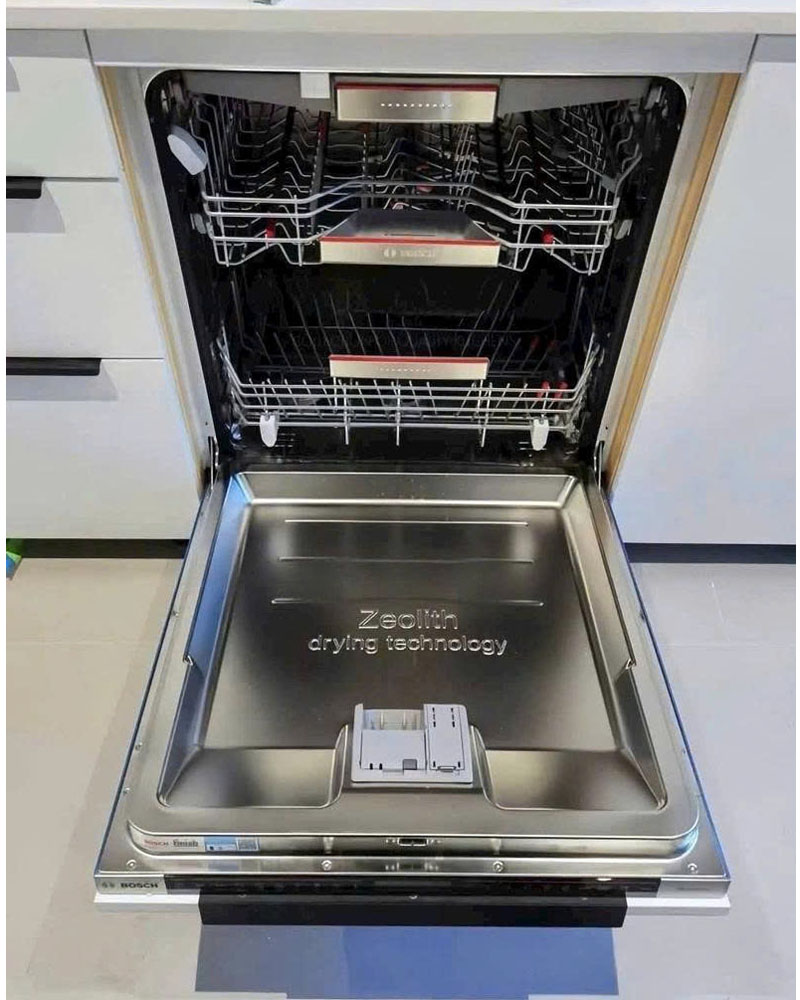 Bosch SMD8TCX04E sức chứa 14 bộ bát đĩa châu Âu, tiện lợi cho gia đình