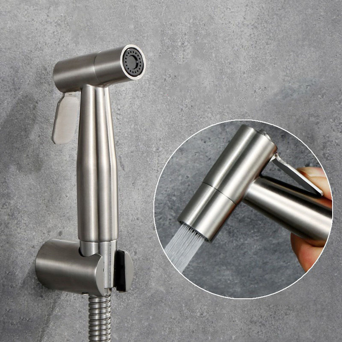 Vòi xịt vệ sinh inox 304 cao cấp, áp lực nước mạnh, chống rỉ sét, bền đẹp.