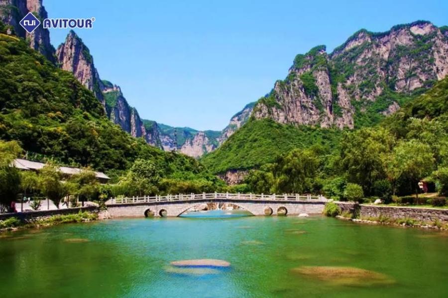 Chinh phục Vân Đài Sơn: Bức tranh thủy mặc giữa lòng thiên nhiên