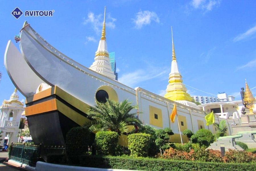 Chùa Thuyền Wat Yannawa - Tuyệt tác hình con tàu cổ giữa lòng Bangkok