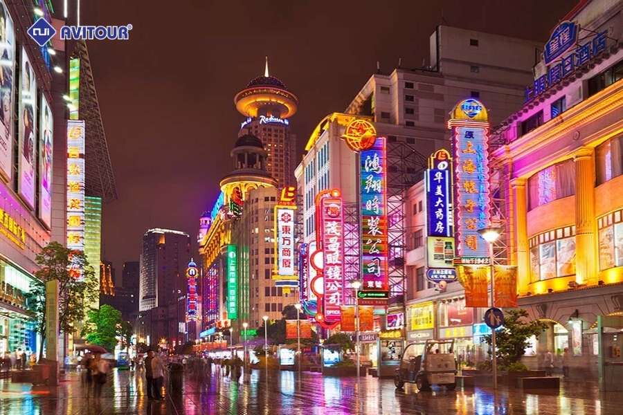 Dạo bước đại lộ Nam Kinh giữa lòng Thượng Hải phồn hoa