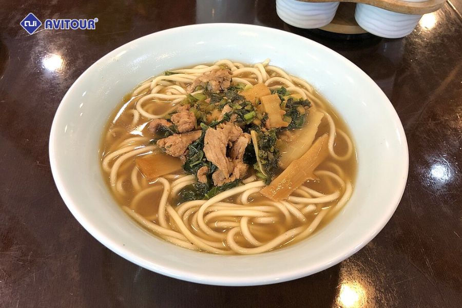 Dạo bước giữa phố cổ Hà Phường: Nơi gặp gỡ của quá khứ và hiện tại