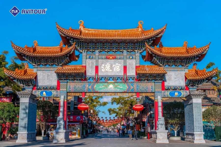 Địa Điểm Không Thể Bỏ Lỡ Khi Du Lịch Côn Minh