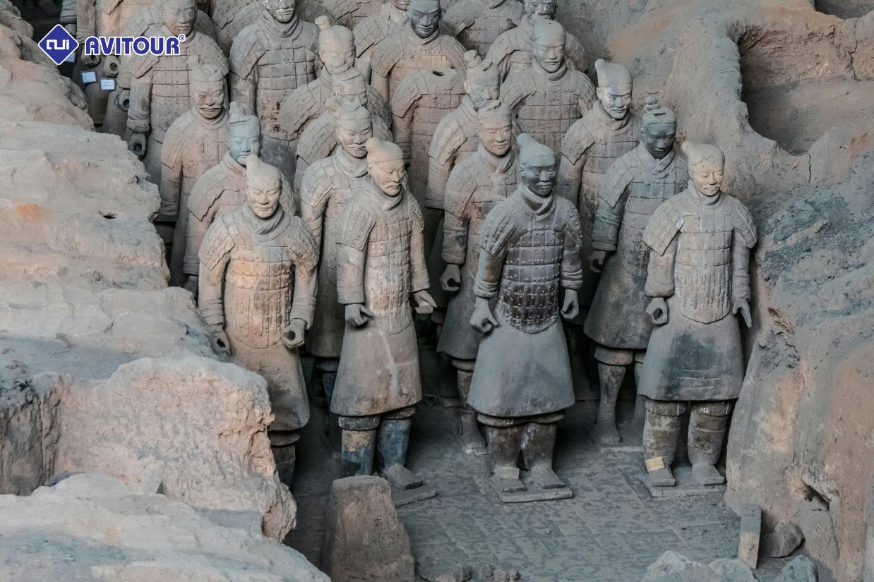 Đội quân đất nung Tần Thủy Hoàng: Biểu tượng quyền lực và quân sự thời cổ đại