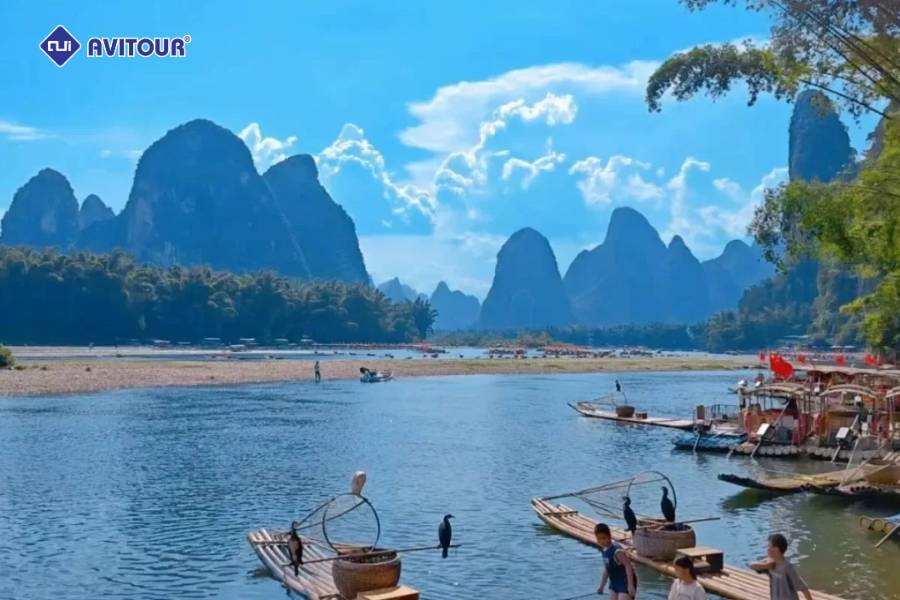 Hưng Bình Cổ Trấn: Điểm đến đẹp như tranh vẽ của Trung Hoa