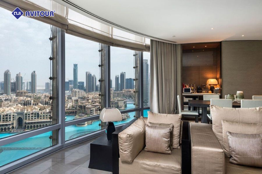 Khám phá tháp Burj Khalifa: Biểu tượng chọc trời của Dubai và thế giới