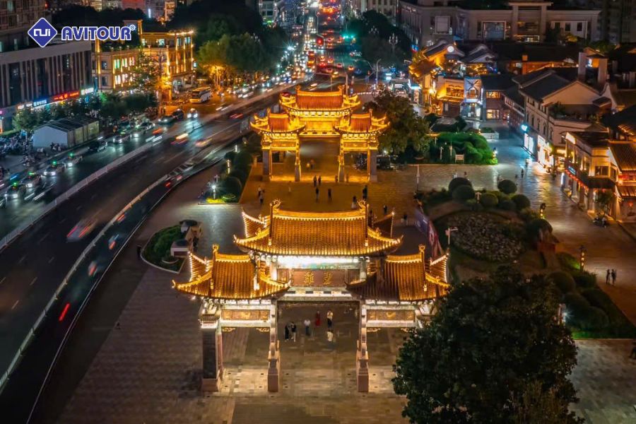 Khám Phá Phố Đi Bộ Nổi Tiếng Kim Mã Bích Kê