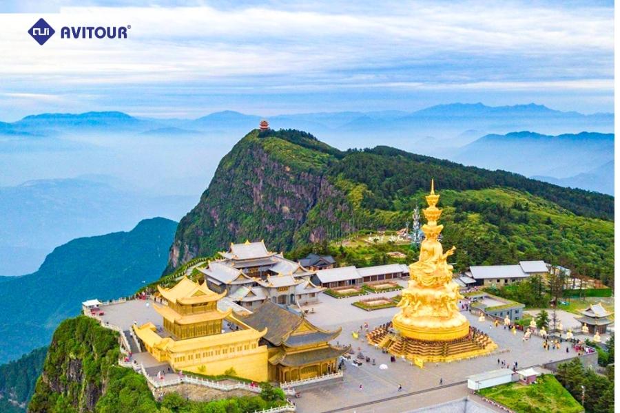 Nga Mi Sơn - Lạc Sơn: Hành trình tìm về chốn tiên cảnh và tâm linh
