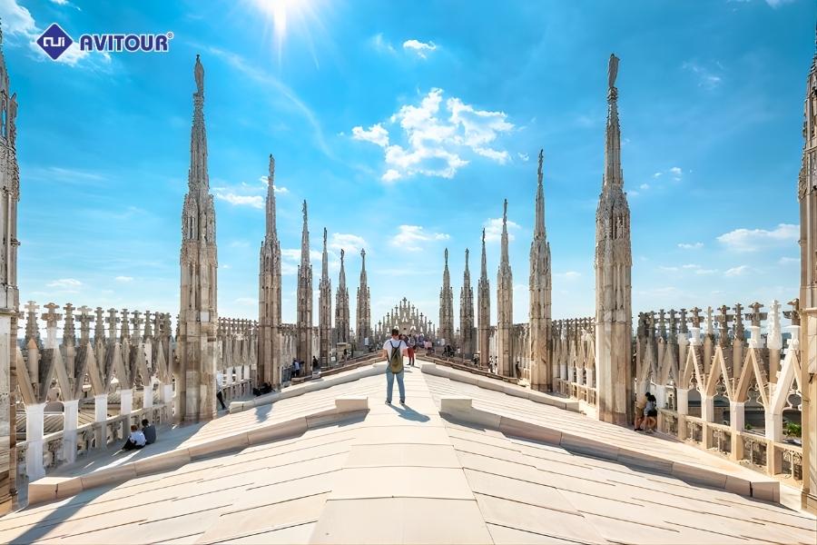 Nhà thờ Duomo di Milano - Kiệt tác Gothic nổi tiếng Milan Nhà thờ Duomo di Milano - Kiệt tác Gothic nổi tiếng Milan