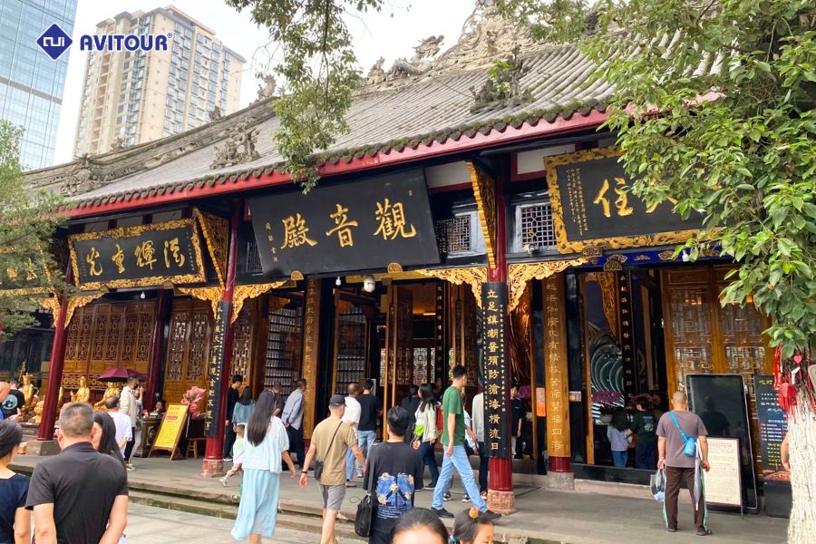 Những Địa Điểm Không Thể Bỏ Lỡ Khi Du Lịch Thành Đô