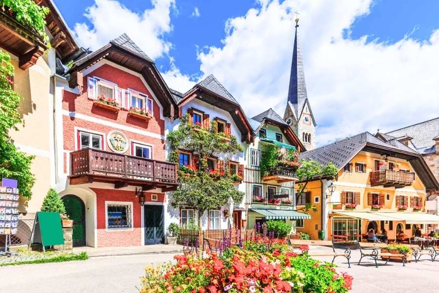Quảng trường chợ trung tâm Hallstatt - Nơi lưu giữ vẻ đẹp nguyên bản châu Âu