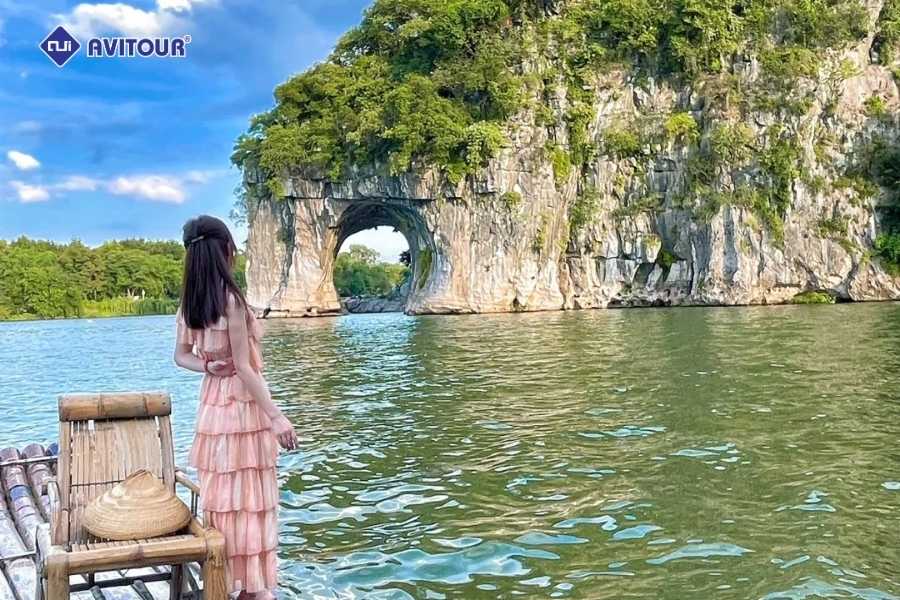 Tham quan Núi Vòi Voi được mệnh danh là kiệt tác nghìn năm làm nên tên tuổi Quế Lâm