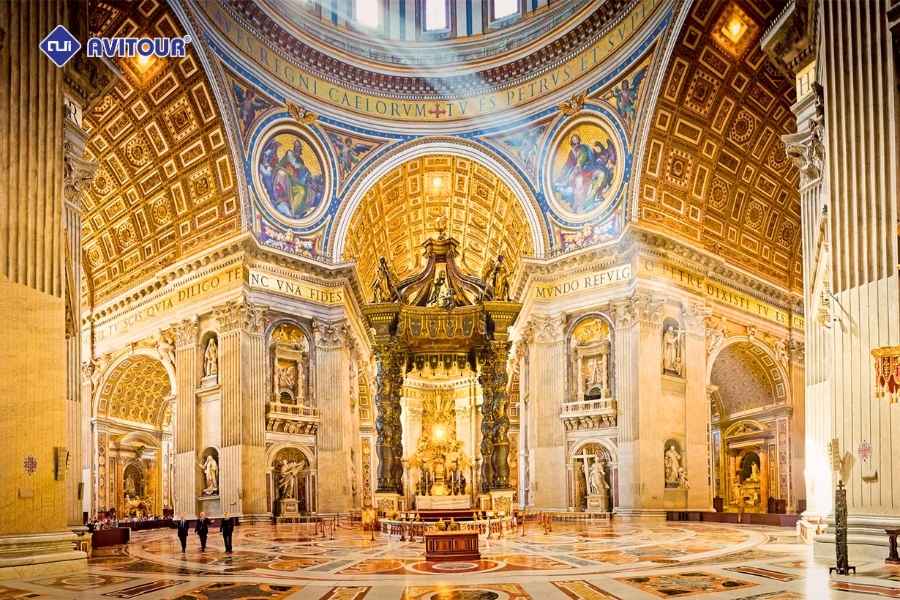 Thánh đường St.Peter - Biểu tượng tôn giáo và kiến trúc vĩ đại của Vatican