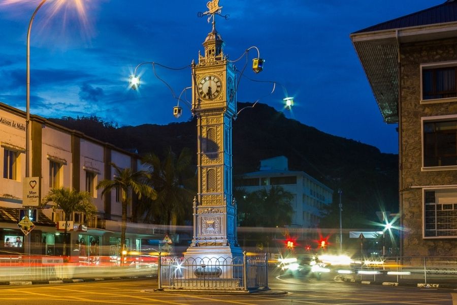 Tháp đồng hồ Victoria - Biểu tượng lịch sử giữa lòng Seychelles