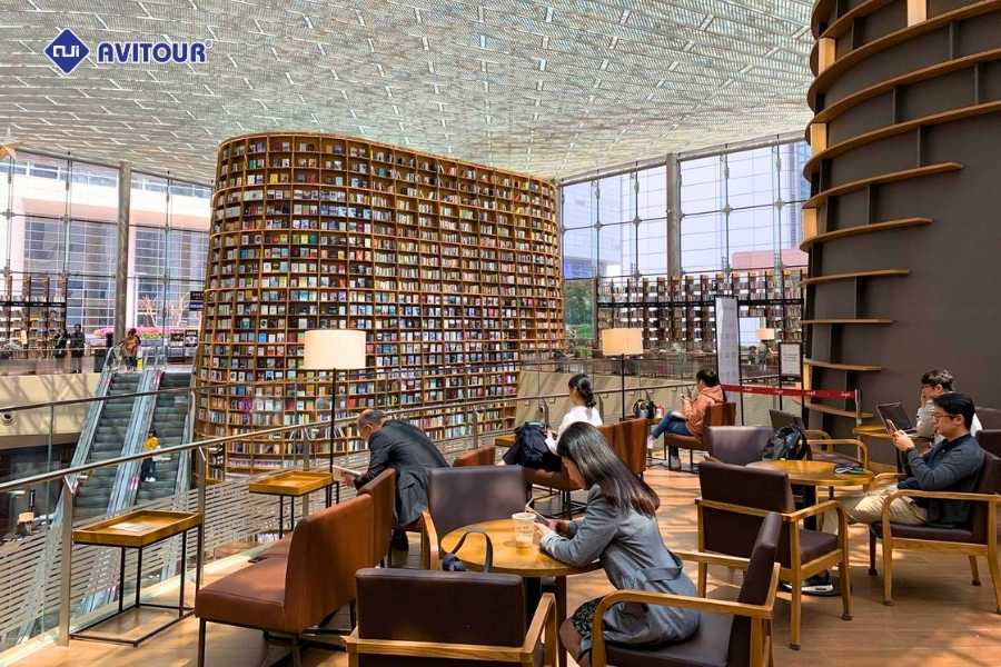 Thư viện Starfield Library: Chiêm ngưỡng “biển sách” giữa lòng Gangnam